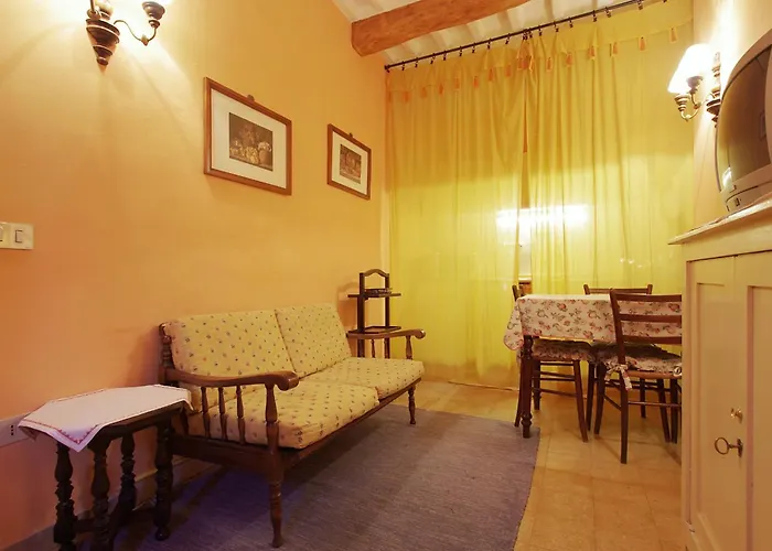 Fattoria Di Camporomano בית חווה מסרוסה