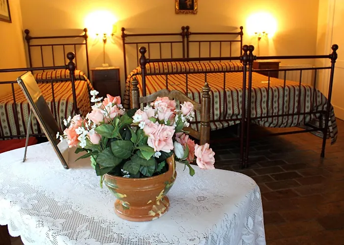 Fattoria Di Camporomano בית חווה