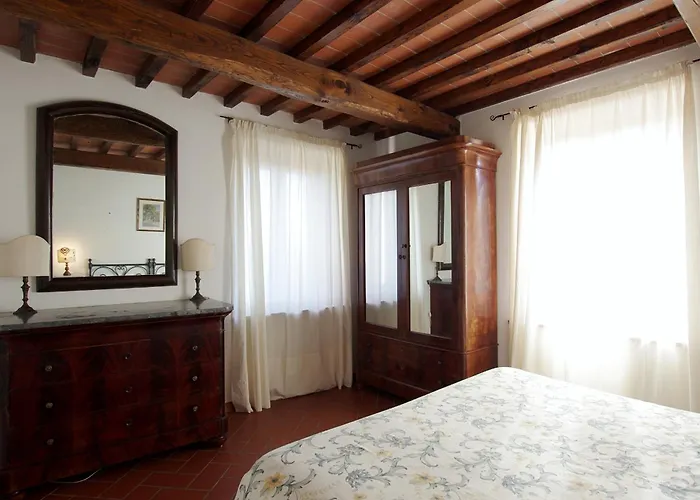 Fattoria Di Camporomano בית חווה מסרוסה